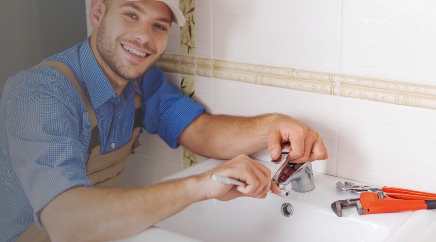 Expert burst pipe repair services in Morganville, KS